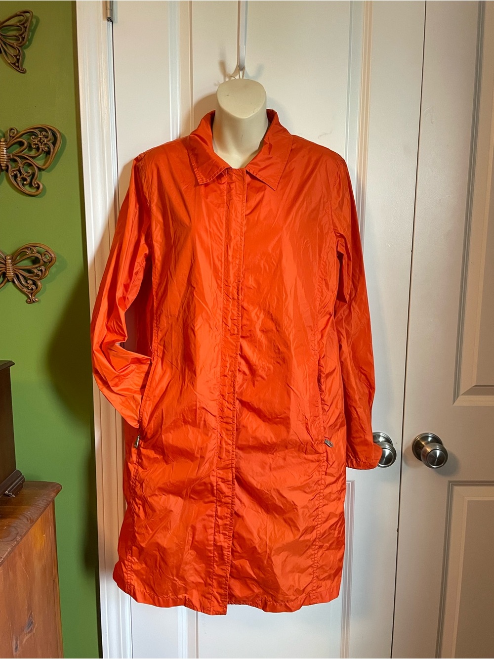 The Limited Orange Thigh Length Windbreaker Light Rain Jacket Medium